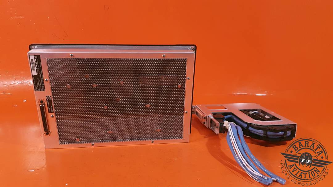 011-00916-10 Garmin GDU 1040A Display- w/ adapter and connector - 14/28 vdc