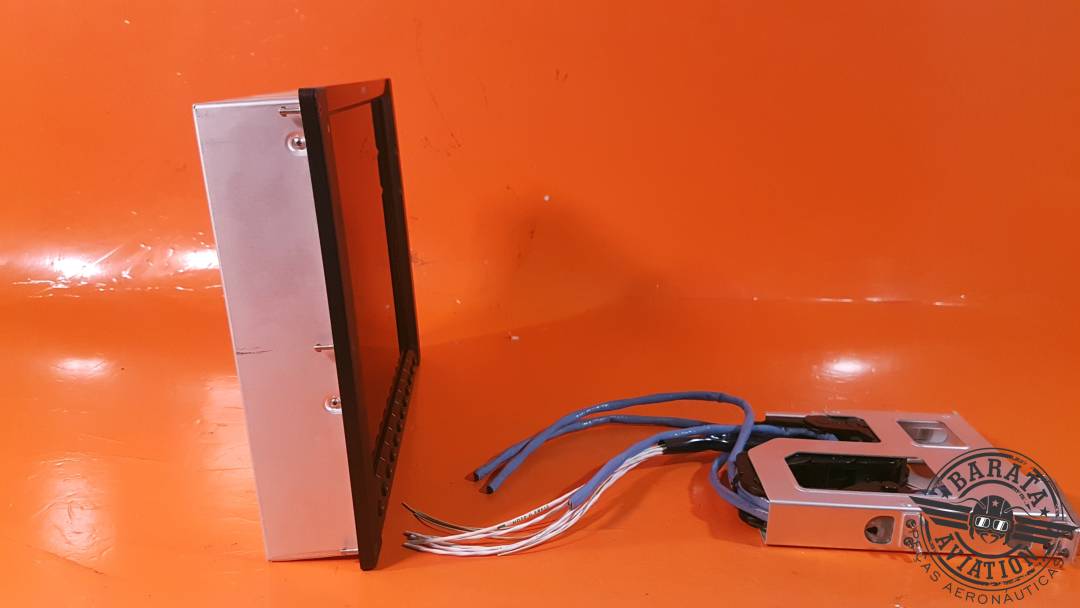 011-01108-10 Garmin GDU-1500 Display - 28 vdc - w/ Adapter and Connector
