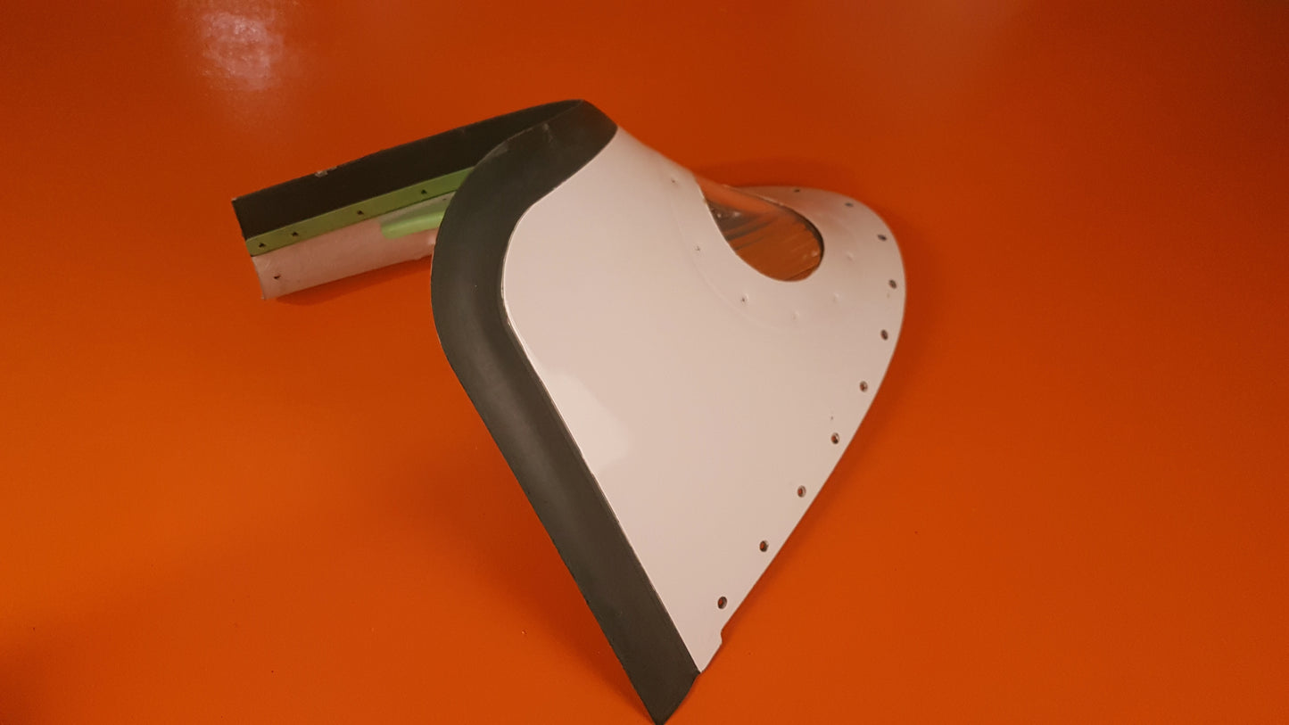 500-27505-404 Embraer Corner Assy Fairing