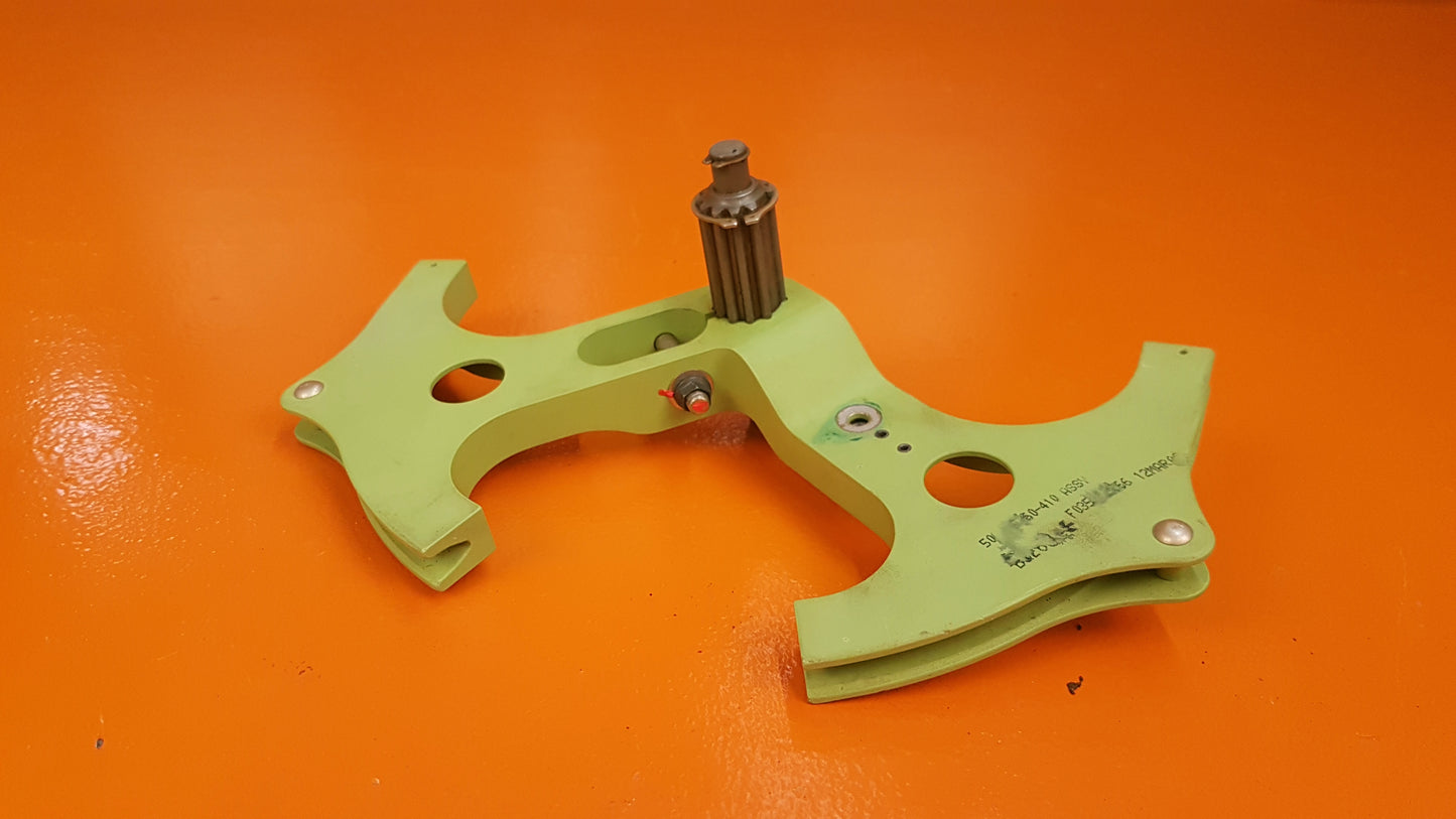 500-15052-408 Embraer R/H Quadrant Assy