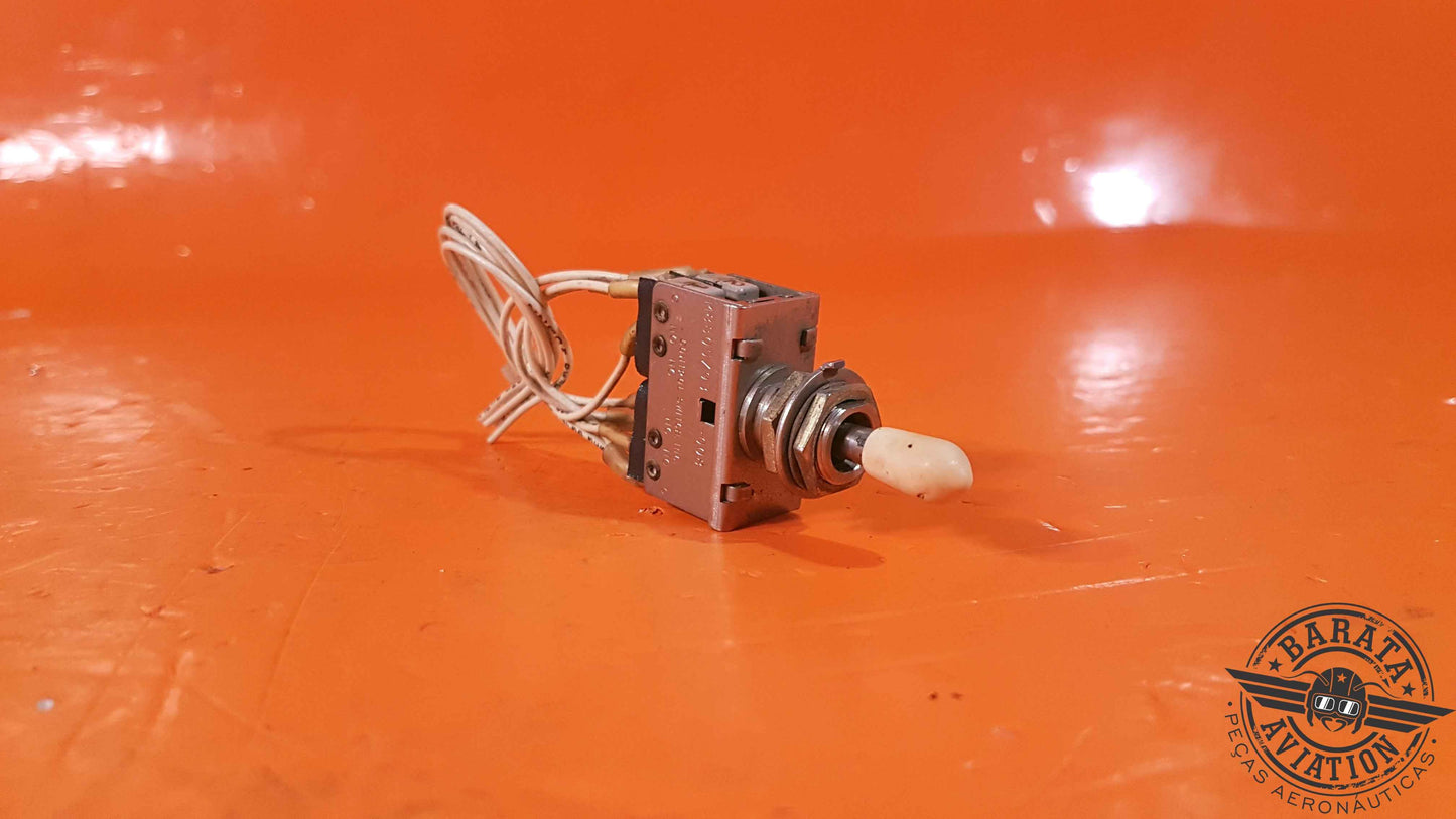 M8805/93-008 Switch On/Off/On