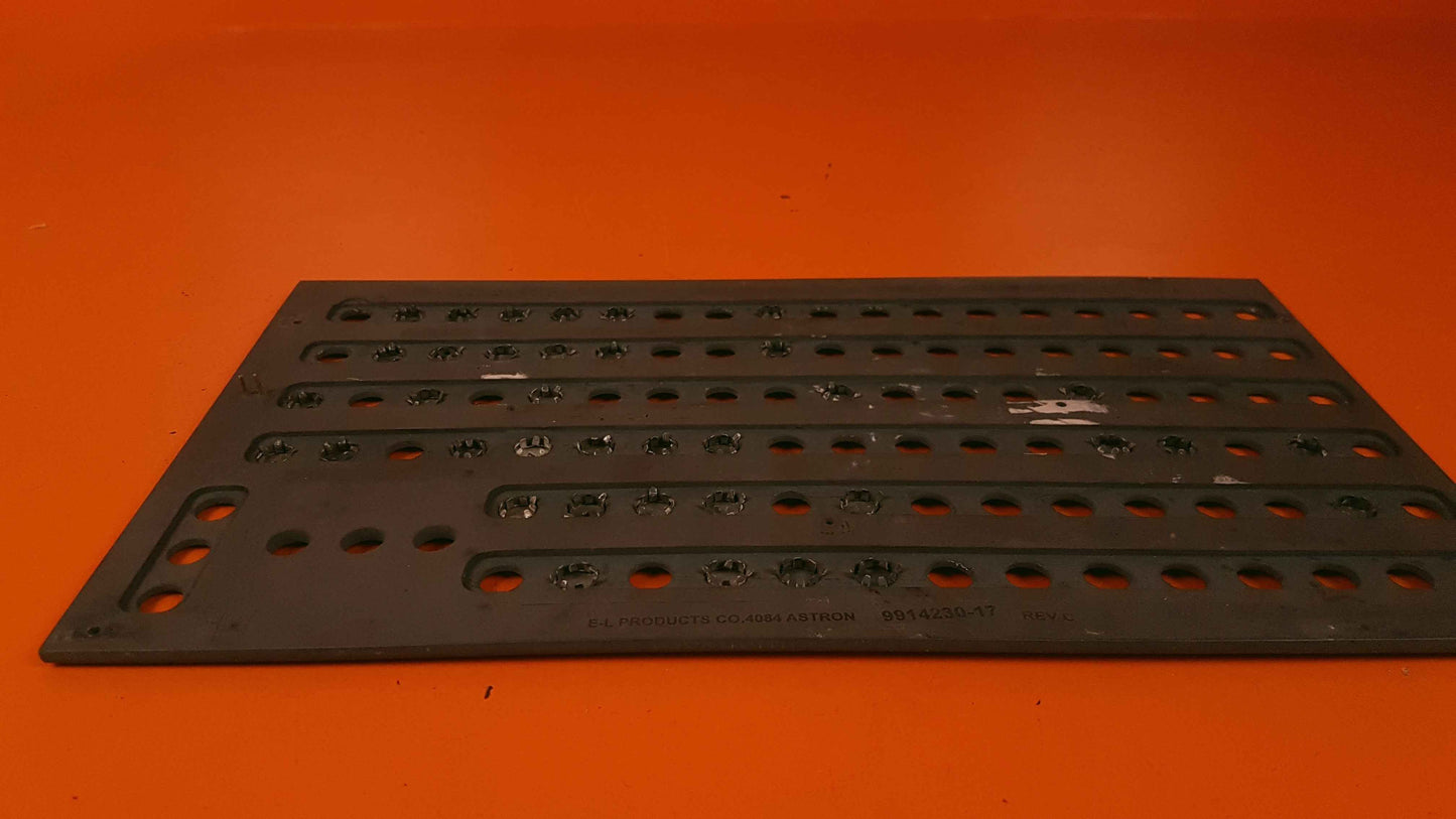 9914230-17 Cessna R/H Panel Lighted