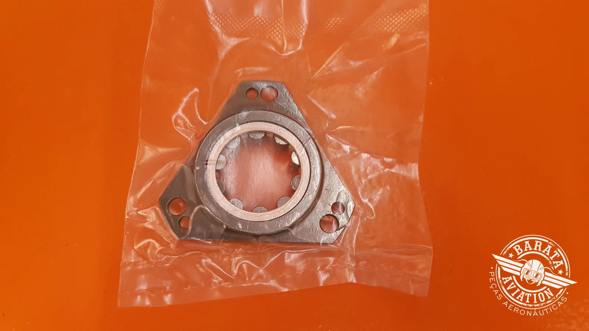 3112368-01 Pratt & Whitney AGB housing Roller Bearings #5