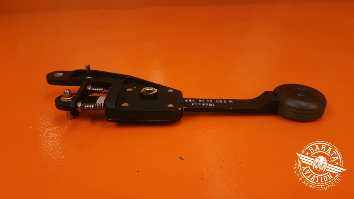 532.31.12.030 Pilatus Landing Gear Control Assembly