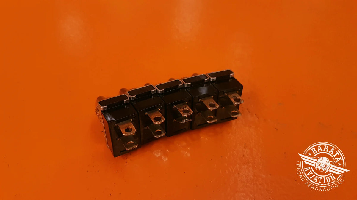 R13-25A2 SCI Toggle Switch Kit