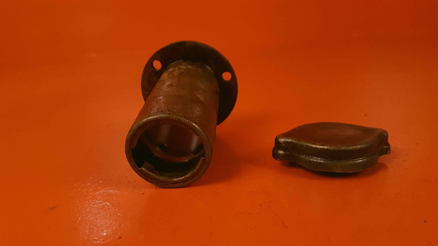 538773 Continental Oil Filler Neck Assembly