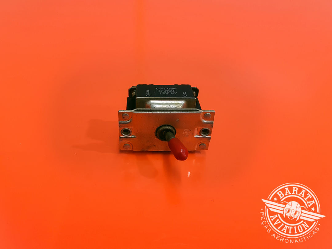 AN3226-2 CUTLER TOGGLE SWITCH  ON/OFF 2 POSITIONS