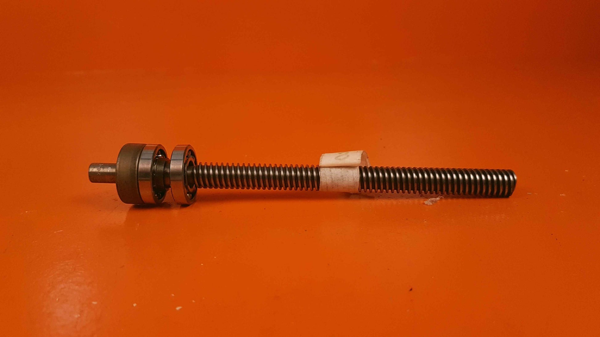 45-521216-1 Beetchcraft R/H Screw, Flap Actuator
