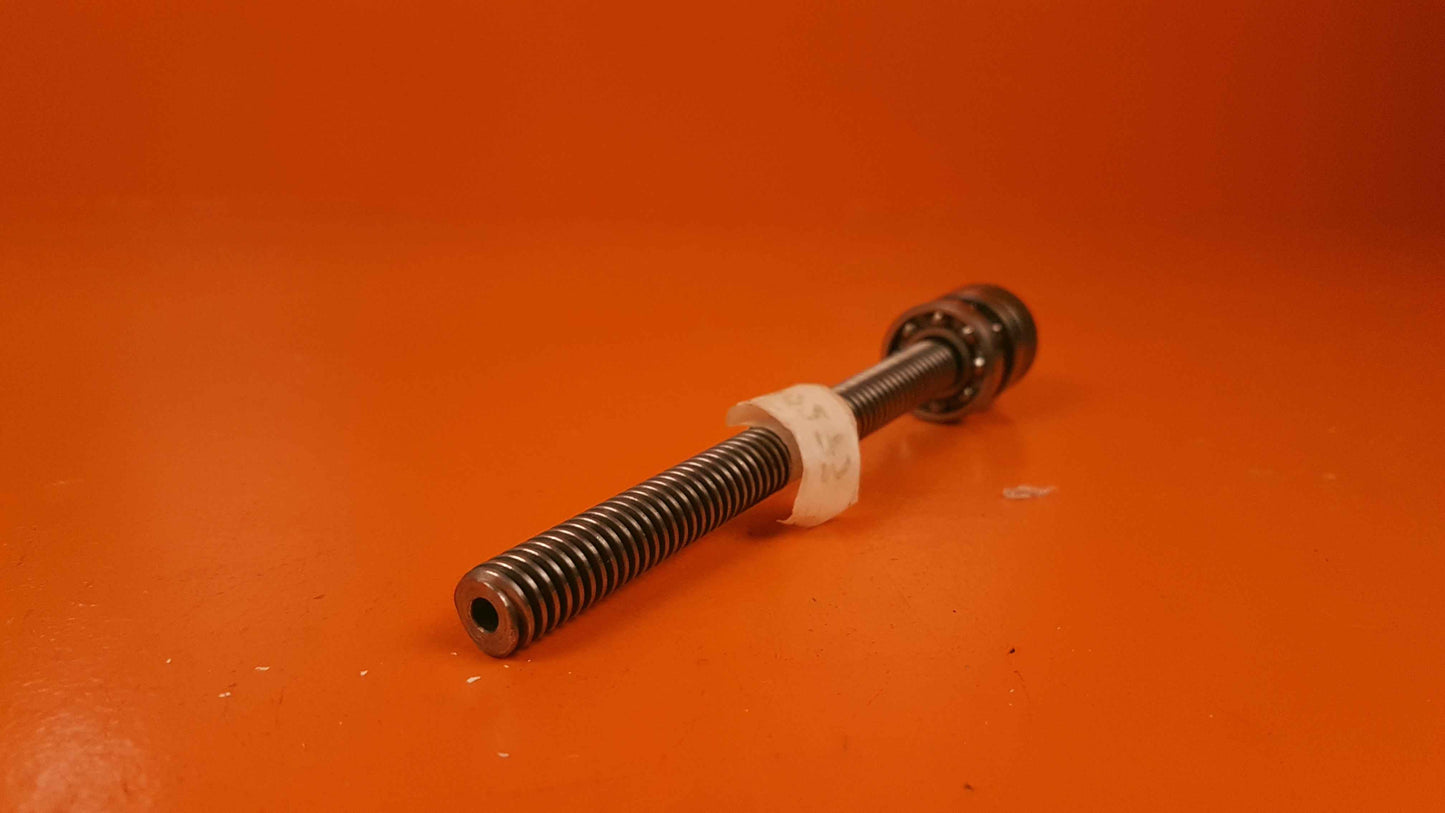 45-521216-1 Beetchcraft R/H Screw, Flap Actuator
