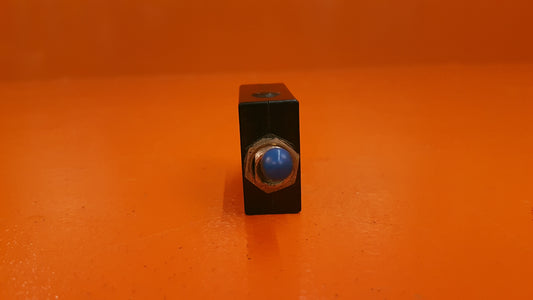 112-205-101 Wood Circuit Breaker Switch