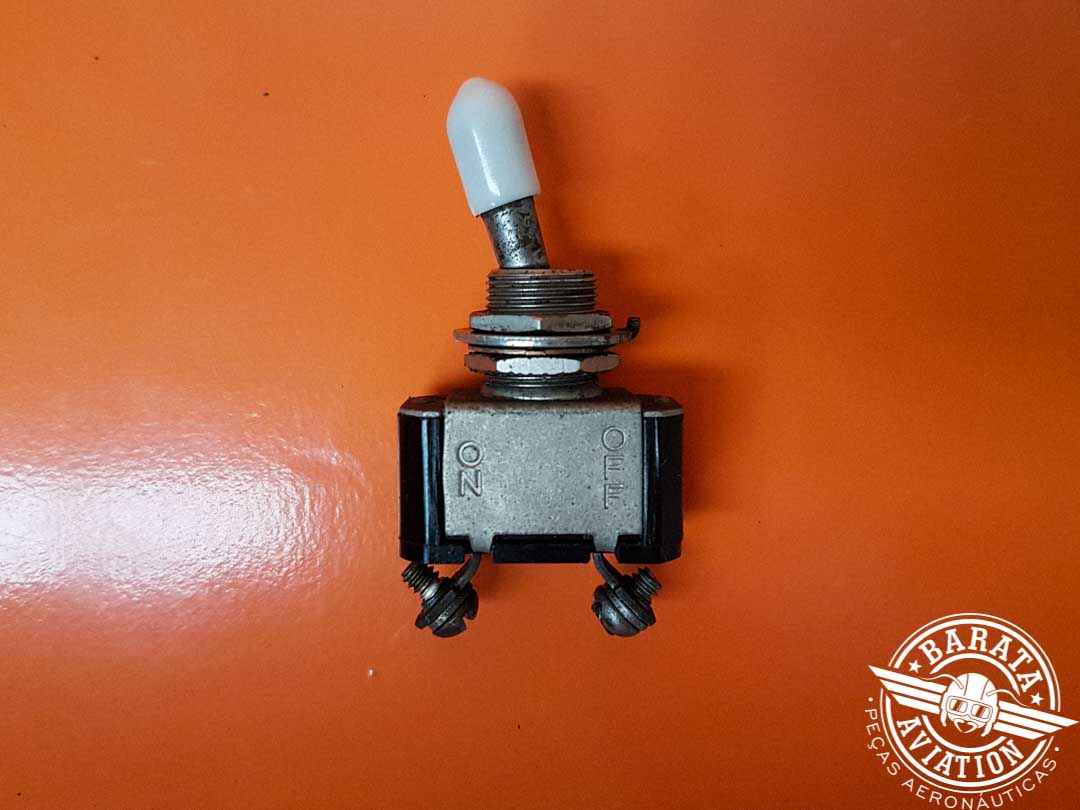 8801K13 C-H Set Of 3 Toggle Switch 2 positions