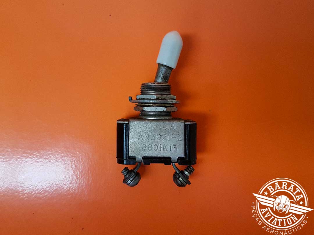 8801K13 C-H Set Of 3 Toggle Switch 2 positions