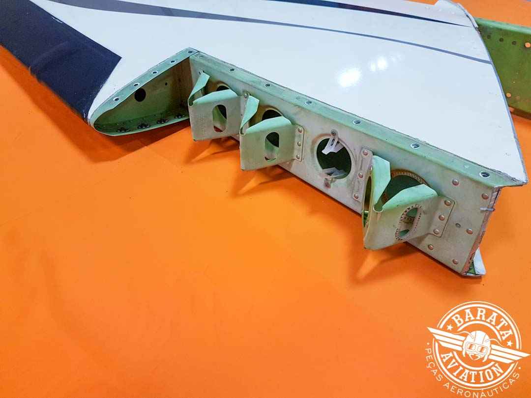 83401-009  Vertical Fin Assembly