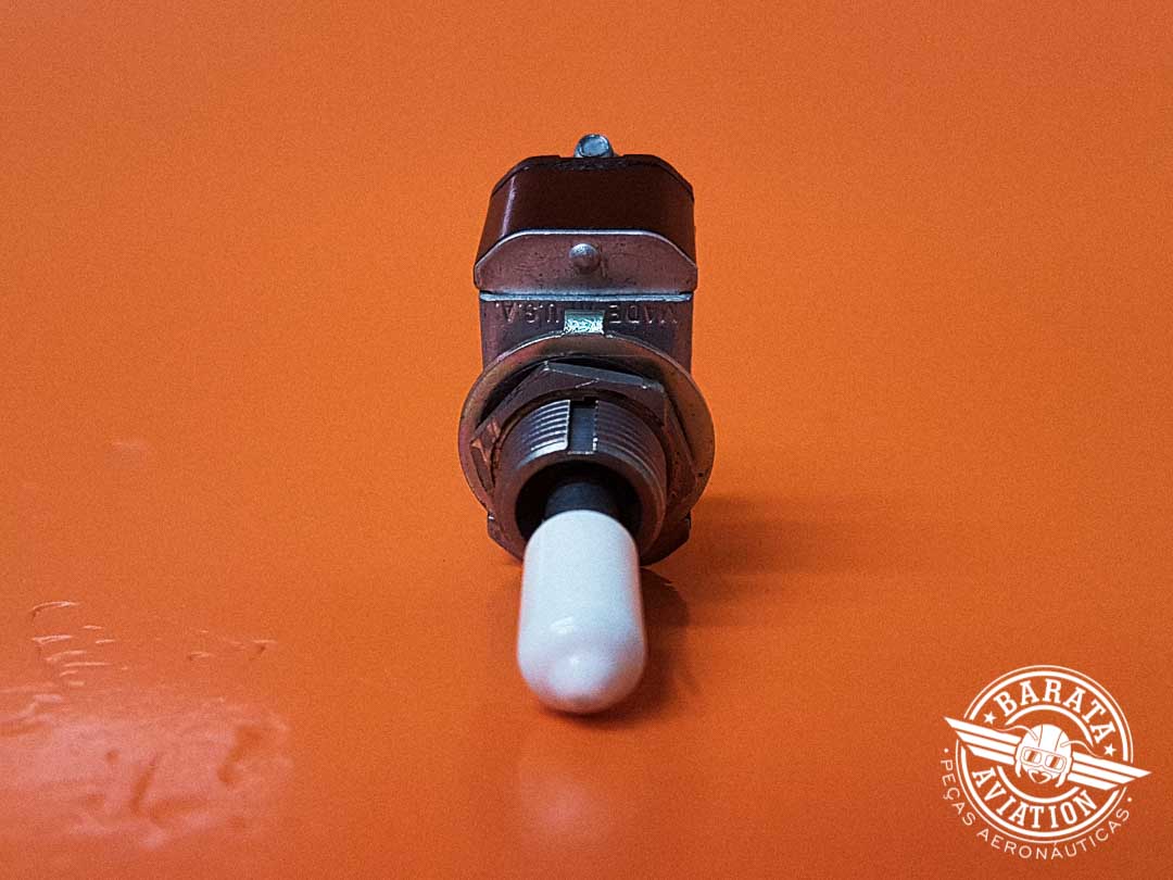 MS35058-27 Cultler Hammer Toggle Switch