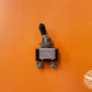 Interruptor de llave de 2 posiciones P/N MS35058-22