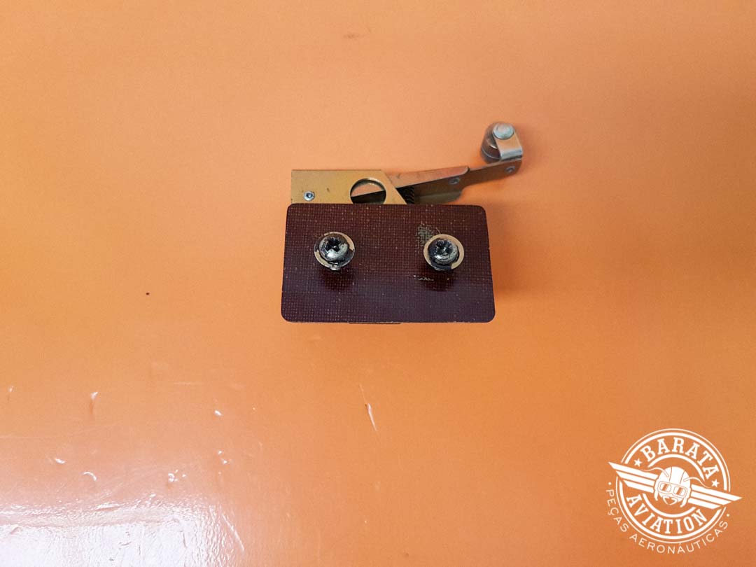 Interruptor de límite de flap P/N BA3ST