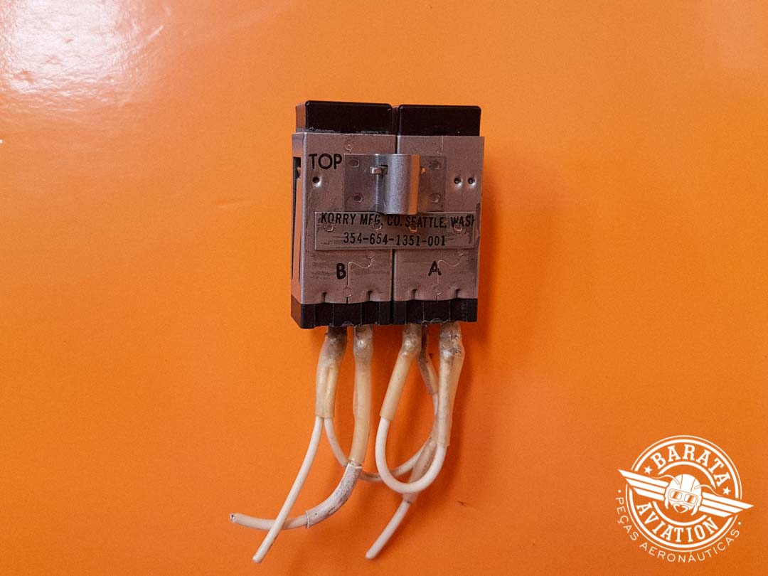 Luz de Indicação (Nose Wheel RPM Indicator Light) P/N 354-654-1351-001