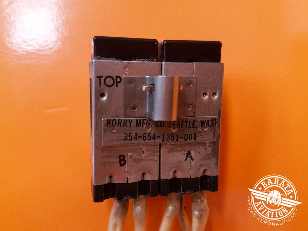Luz de Indicação (Nose Wheel RPM Indicator Light) P/N 354-654-1351-001