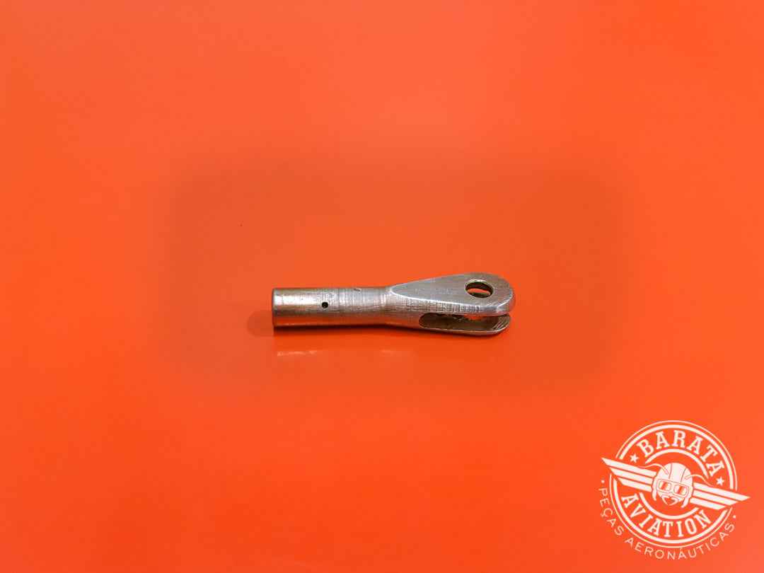 AN665-21R  DOOR LATCH CLEVIS TIE ROD