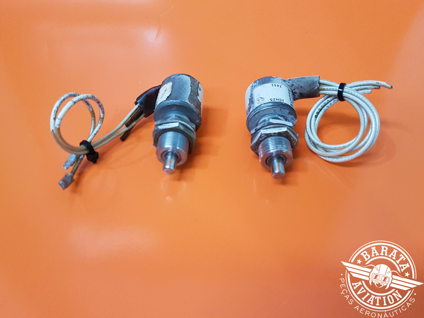 Par- Switch Limitador de Posição (Limit Position Switch) P/N 24-00-00