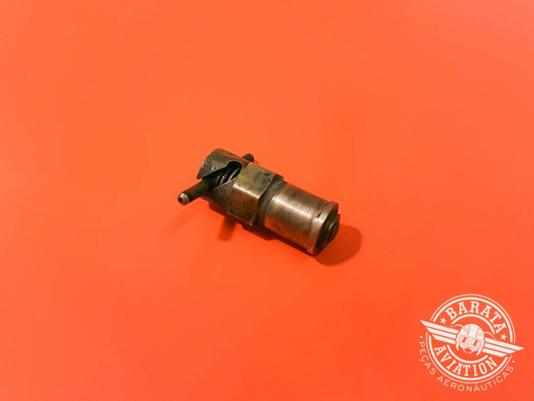Fuel Drain Valve P/N CCA-3400