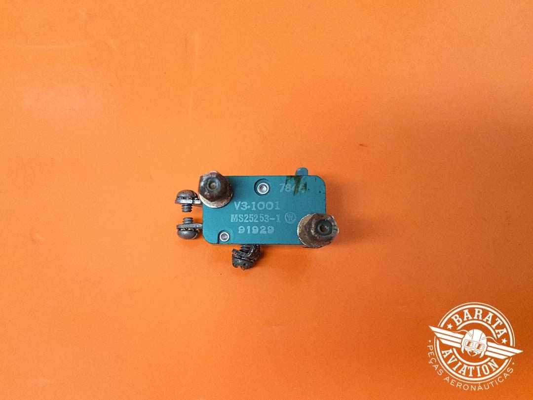 MS25253-1 MICRO MINIATURE SNAP-ACTION SWITCH PIN PLUNGER, SPDT, 10 AMP ...