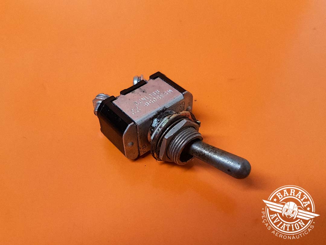 Interruptor - ON/OFF - Kit con 2 unidades P/N MS35058-22