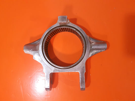 0442502-1 Cessna Nose Gear Steering Collar