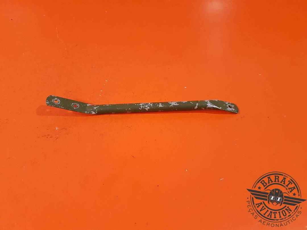 BRACKET - HANGER  P/N: 79303-00 CADA UNIDADE