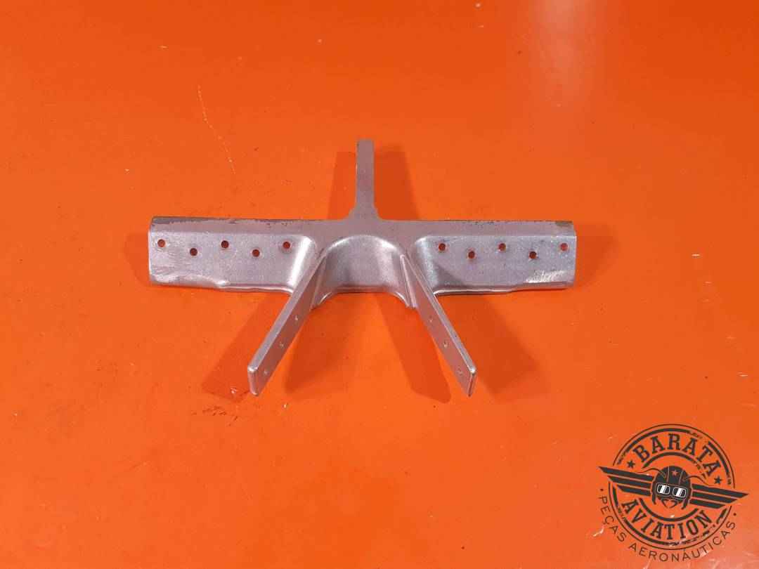 FITTING - WINDSHIELD BOW P/N: 68320-03