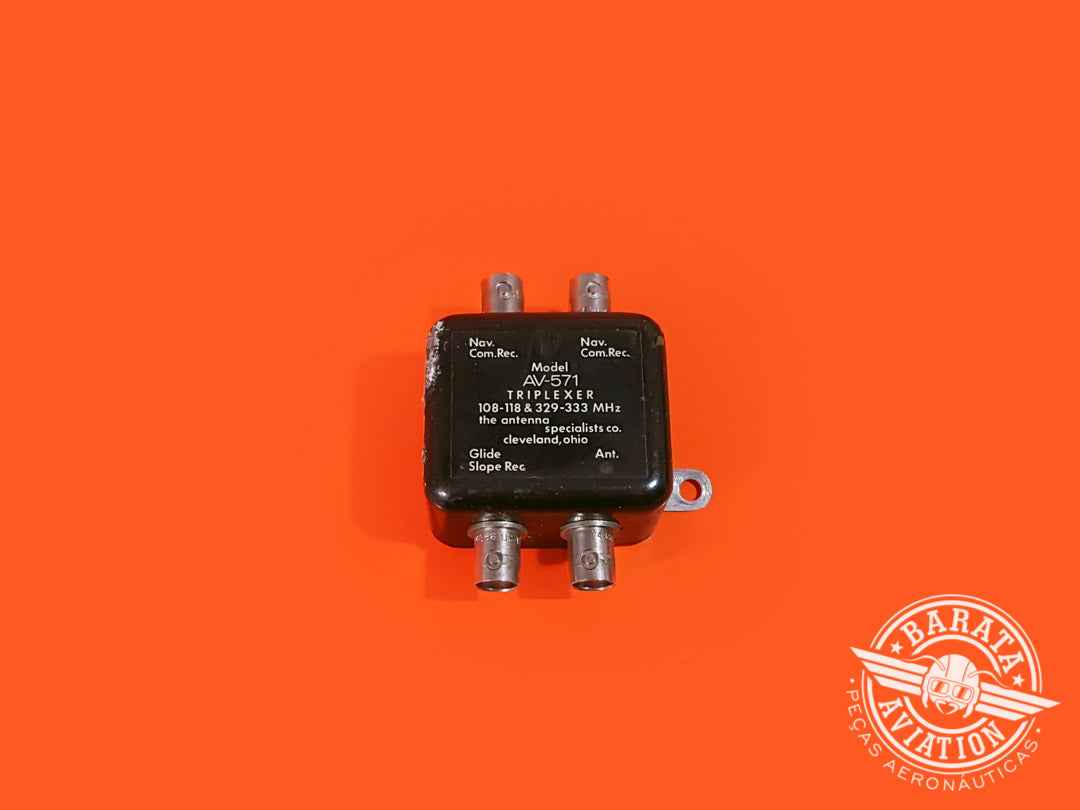 COMM WITH GLIDESLOPE DUAL NAV COUPLER - P/N AV-571