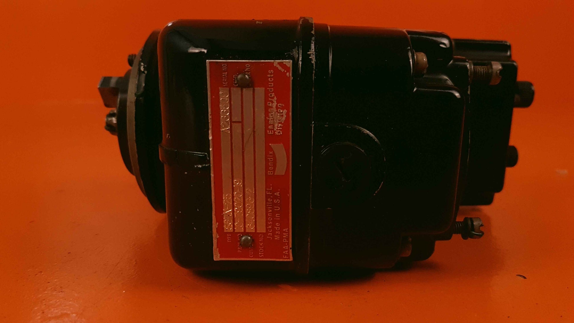 10-79020-19 Continental R/H Magneto