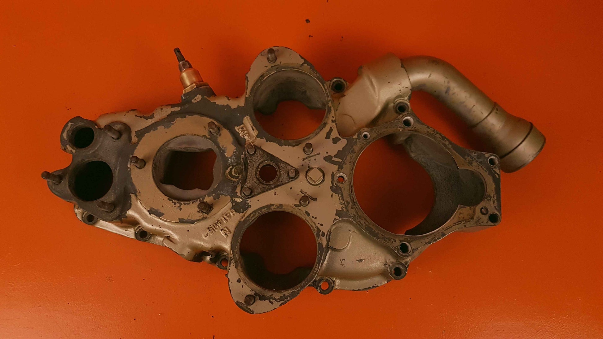 643829 Continental Case Acessory