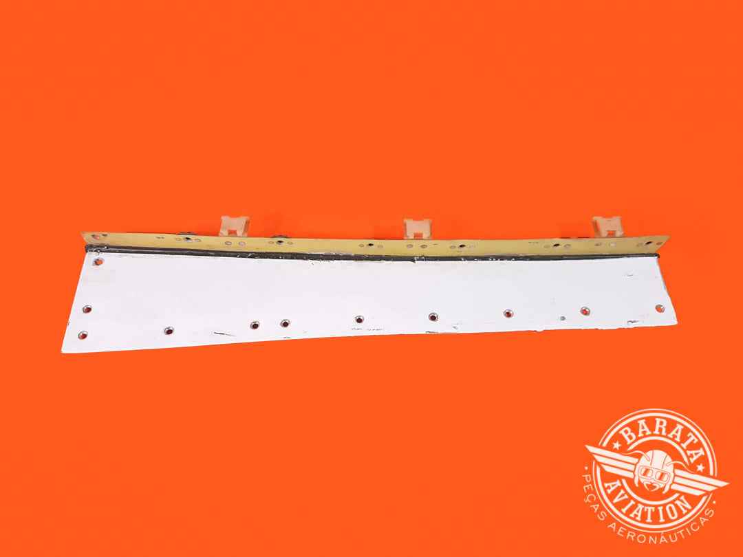 R/H PLATE - P/N 5520005-76