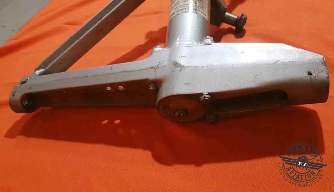 5541000-12 R/H Main Gear Assy