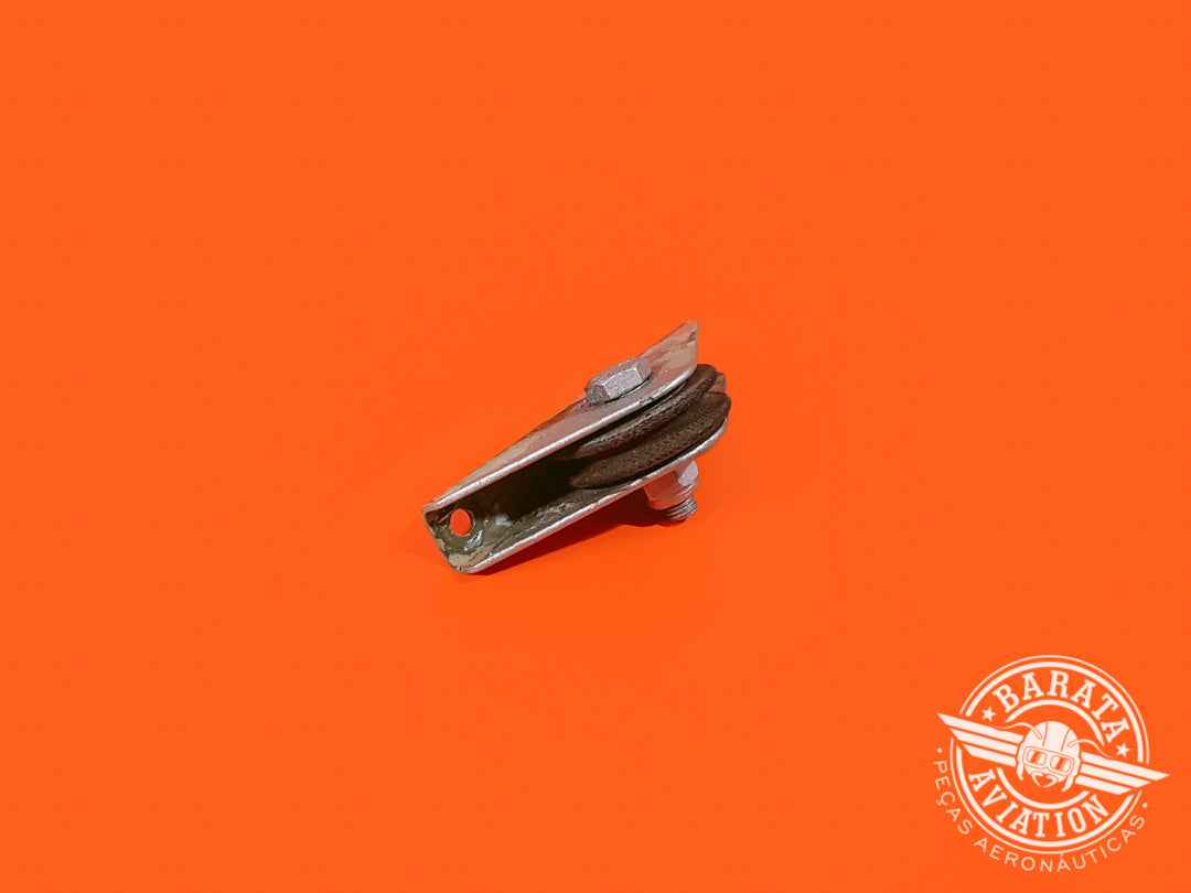 PULLEY BRACKET P/N: 5514161-58