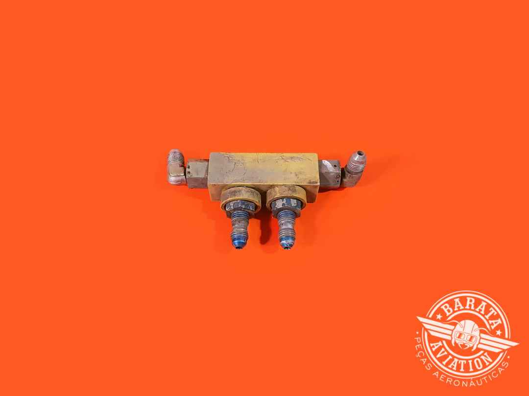 L/H AND R/H SWIVEL FITTING  P/N: LSA56-56D4S