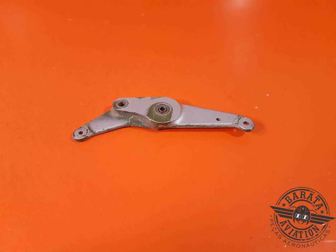 BELLCRANK - NOSE WHEEL STEERING PN: 5565626-2