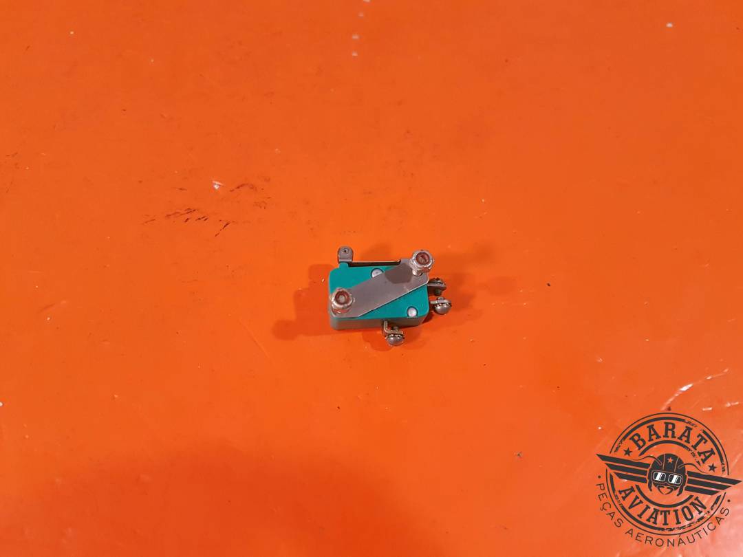 SWITCH-COLD LIMIT S124 CABIN VENTILATION JUNCTION BOX   P/N: MS25253-1