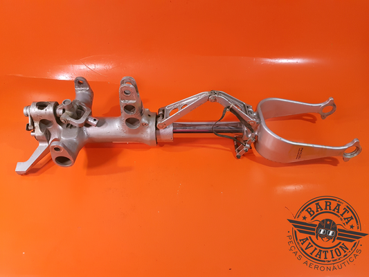 CONJUNTO DE ENGRANAJE DE NARIZ P/N1/: 5542000-7