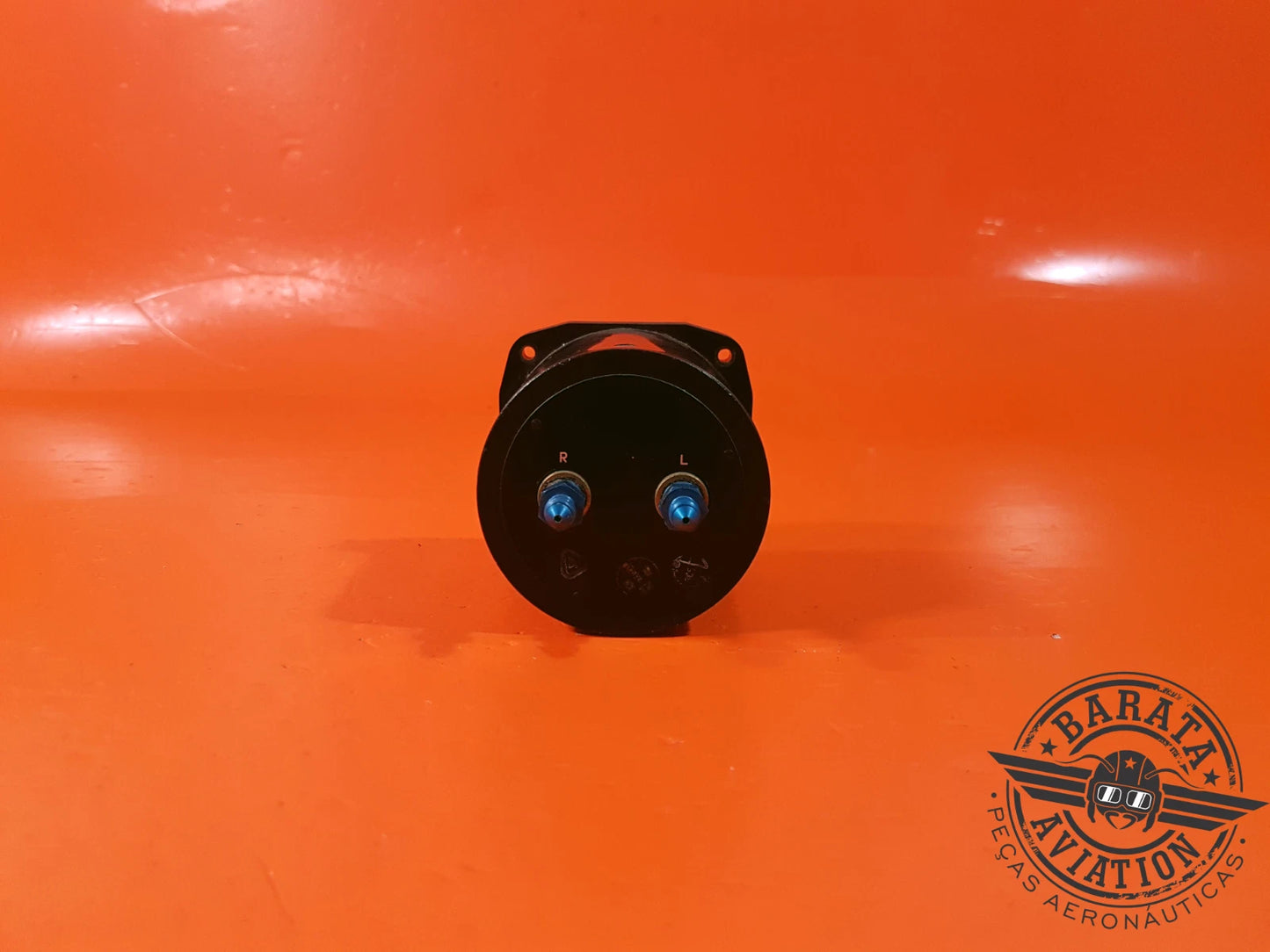 MANIFOLD PRESSURE INDICATOR (UNITED INSTRUMENTS) P/N1/: C662026-0108