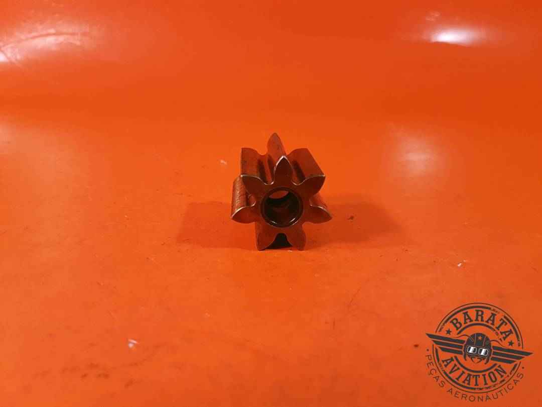 GEAR & BUSHING ASSY., OIL PUMP DRIVE P/N: 631016