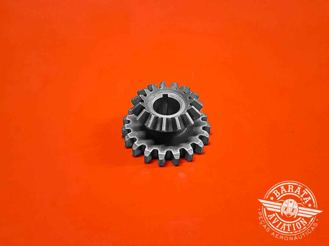 GEAR ASSEMBLY, PROPELLER GOVERNOR IDLER     P/N:LW-10541