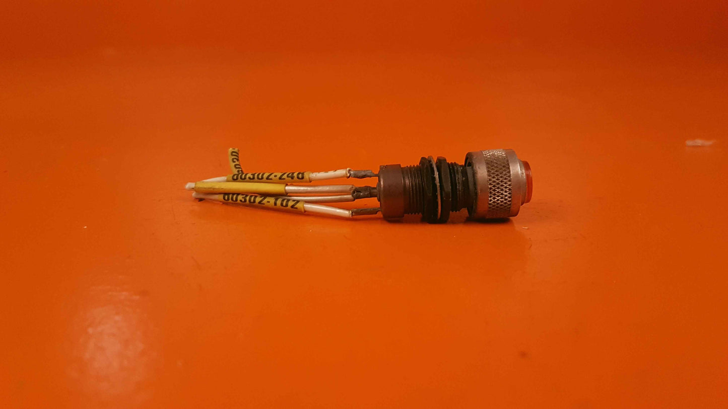 MS25041-4 Press to Test Ligh Indicator
