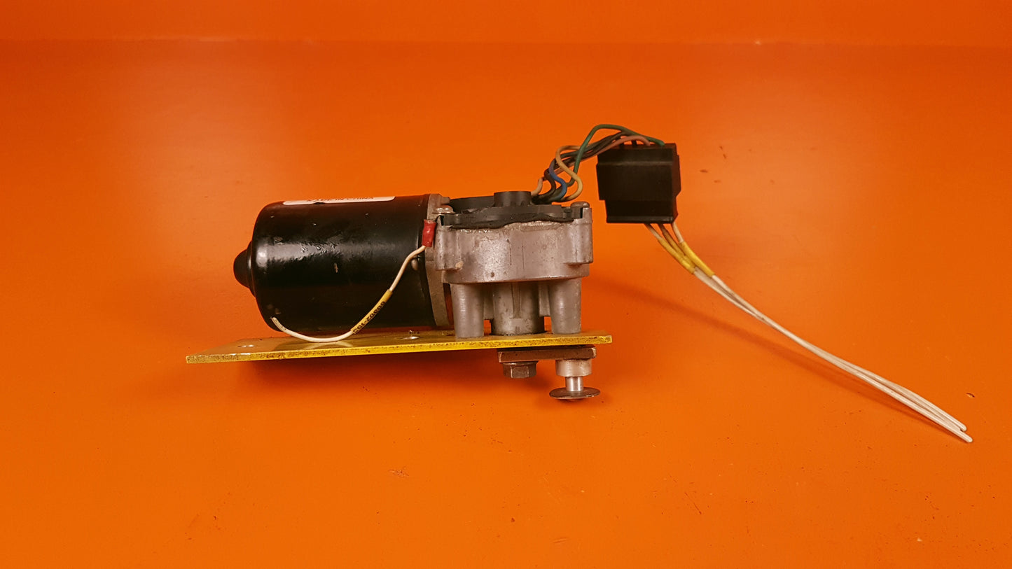 10737320MO25WJ Air Tractor Eletric Motor Assy