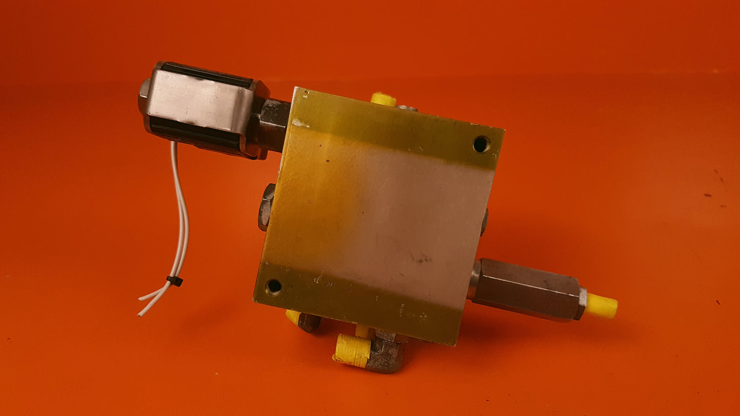 9S000455-C Parker Hydraulic Valve Block