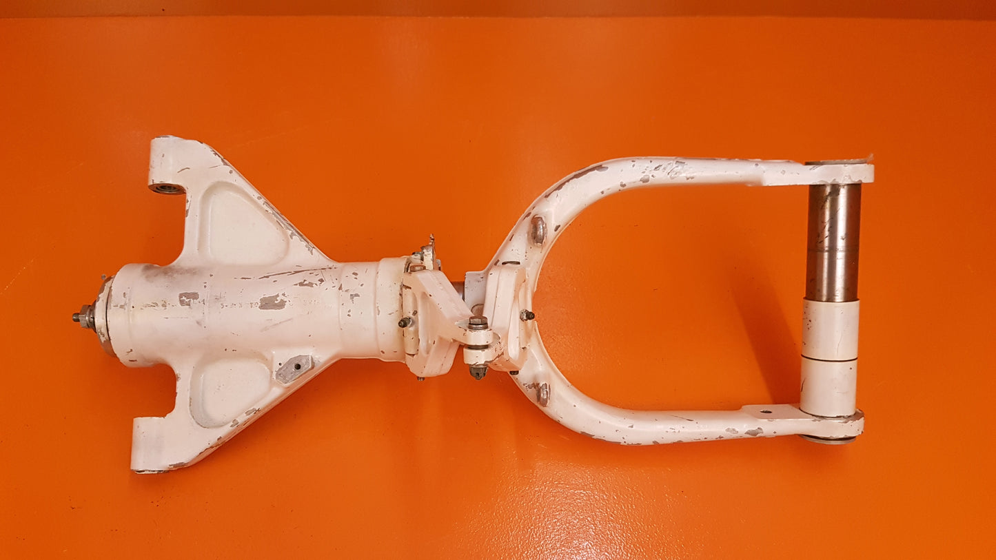21716-00 Piper Nose Landing Gear Assy