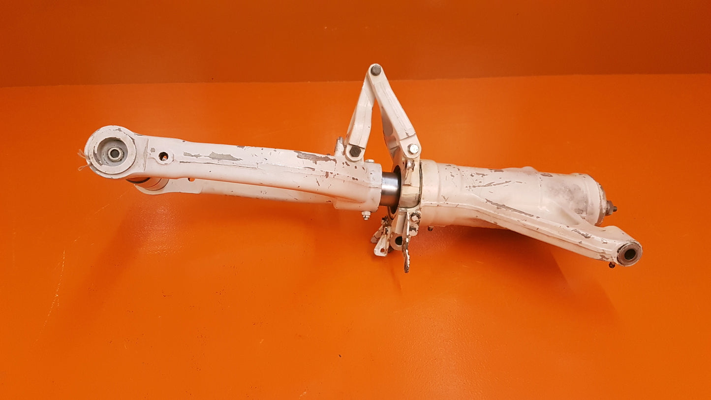 21716-00 Piper Nose Landing Gear Assy