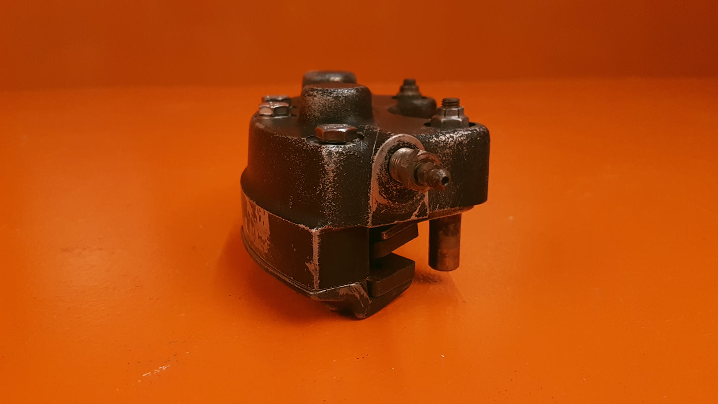 091-02100 Cleveland Brake Cylinder Assy
