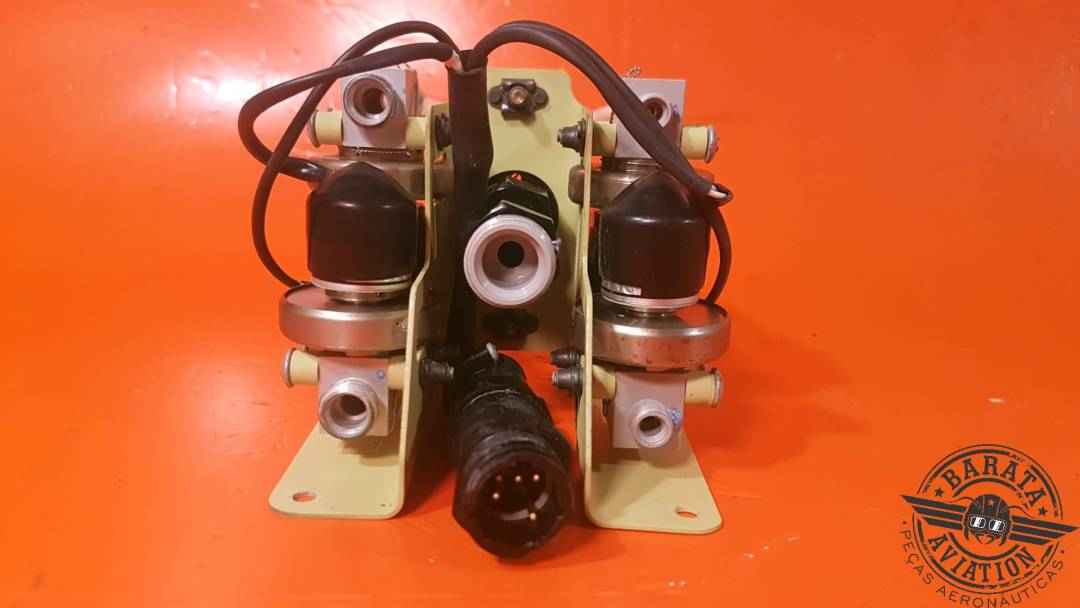 CAV AEROSPACE LTD PROPORTIONING UNIT ASSY  DE-ICE P/N PU321ET180